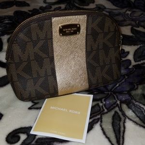 Mini Michael Kors makeup bag